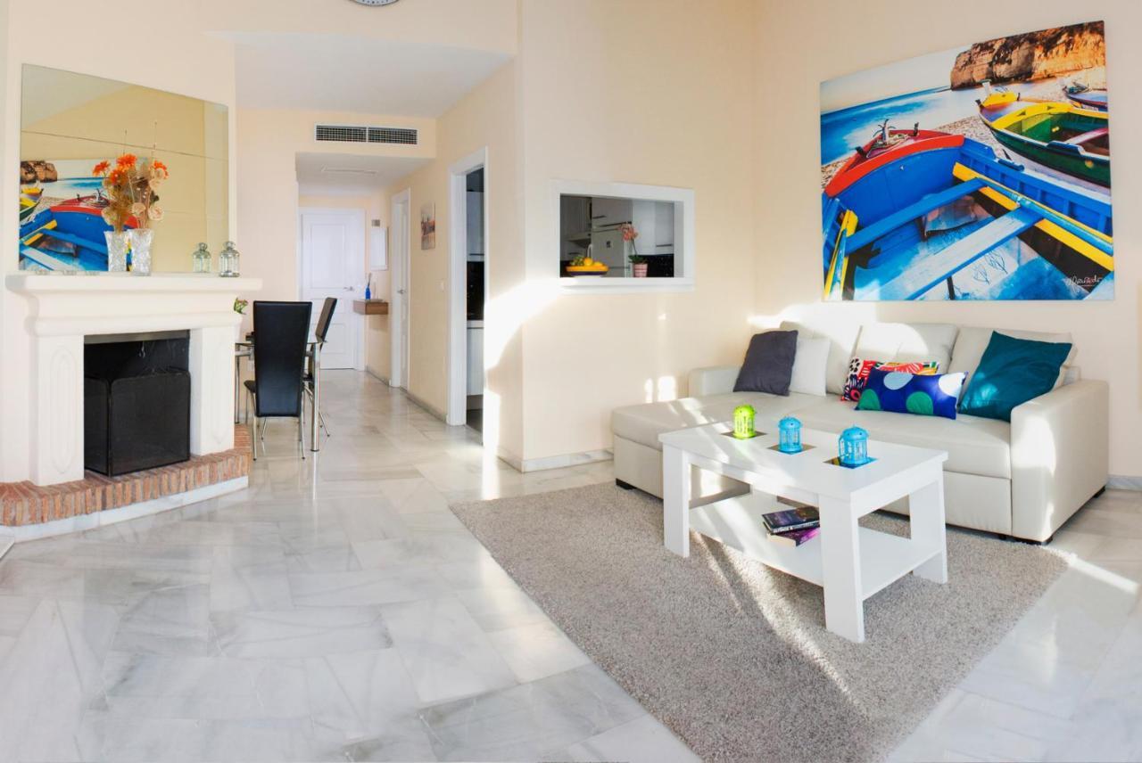 Puerto Marina Luxury Apartment With Sea Views Benalmádena Exterior photo
