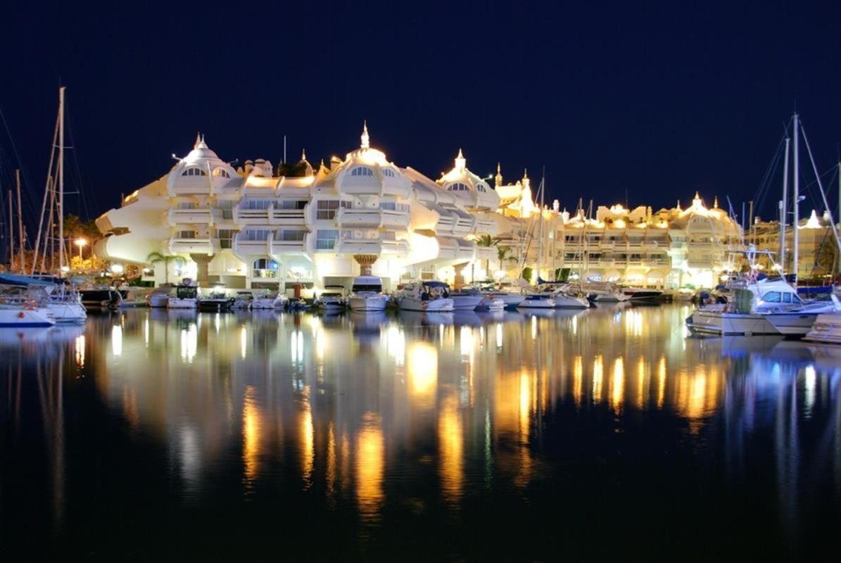 Puerto Marina Luxury Apartment With Sea Views Benalmádena Exterior photo