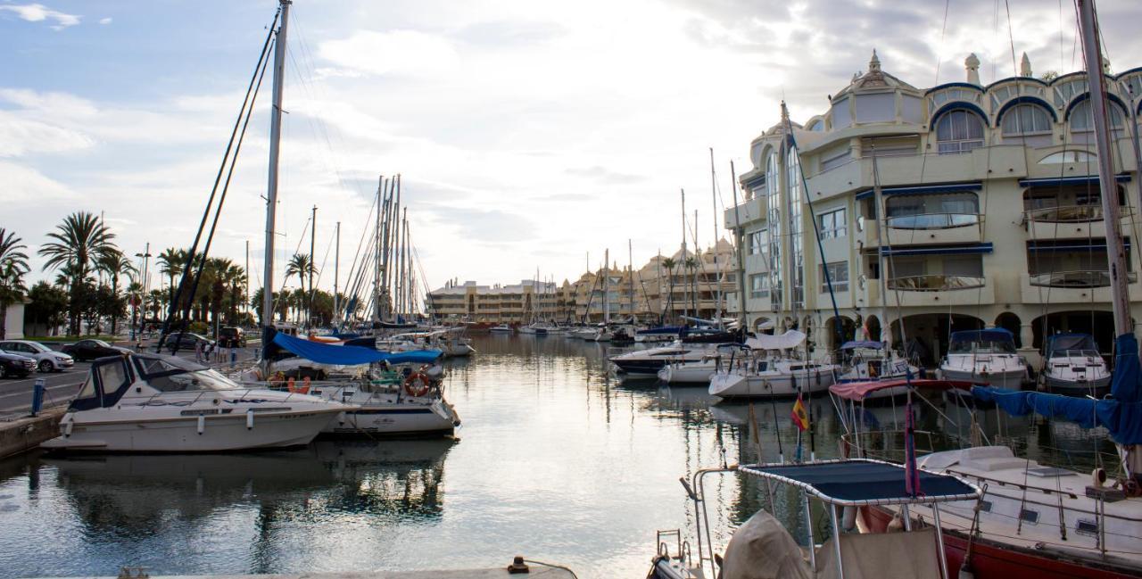 Puerto Marina Luxury Apartment With Sea Views Benalmádena Exterior photo