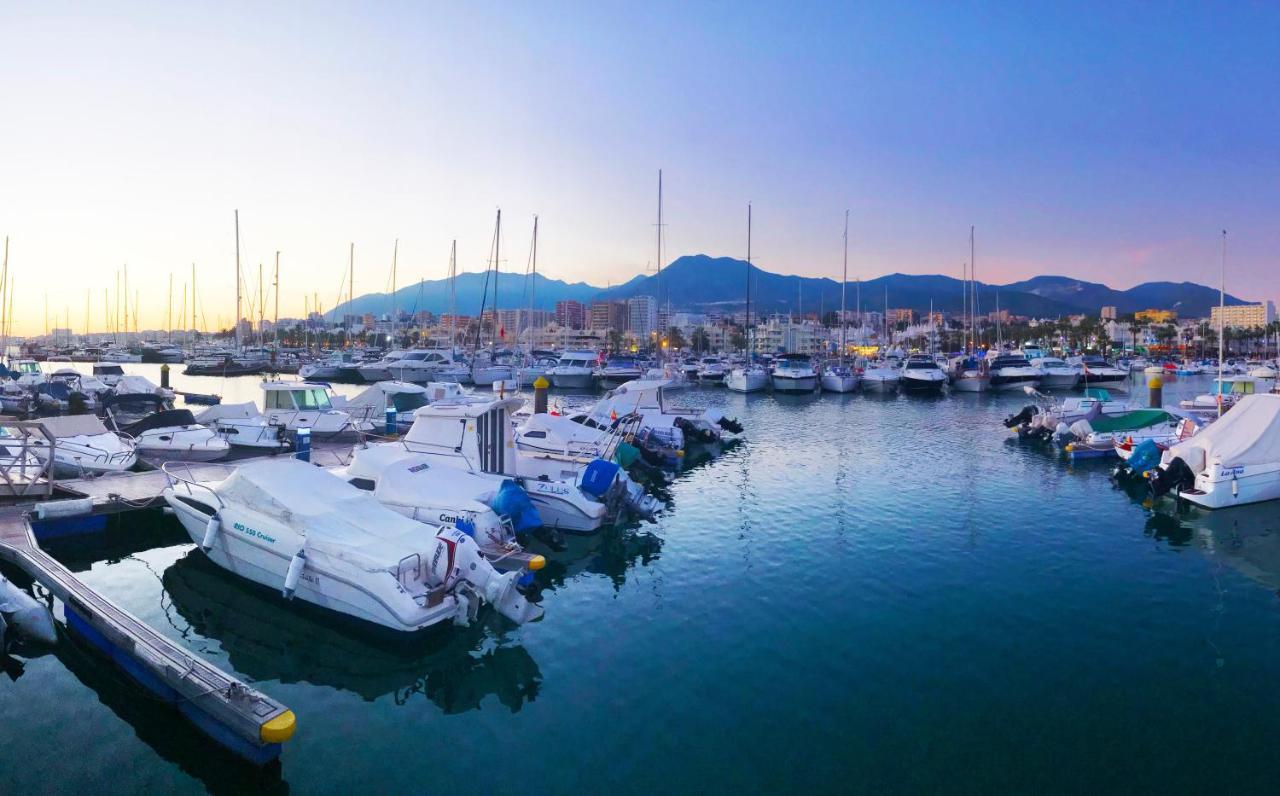 Puerto Marina Luxury Apartment With Sea Views Benalmádena Exterior photo